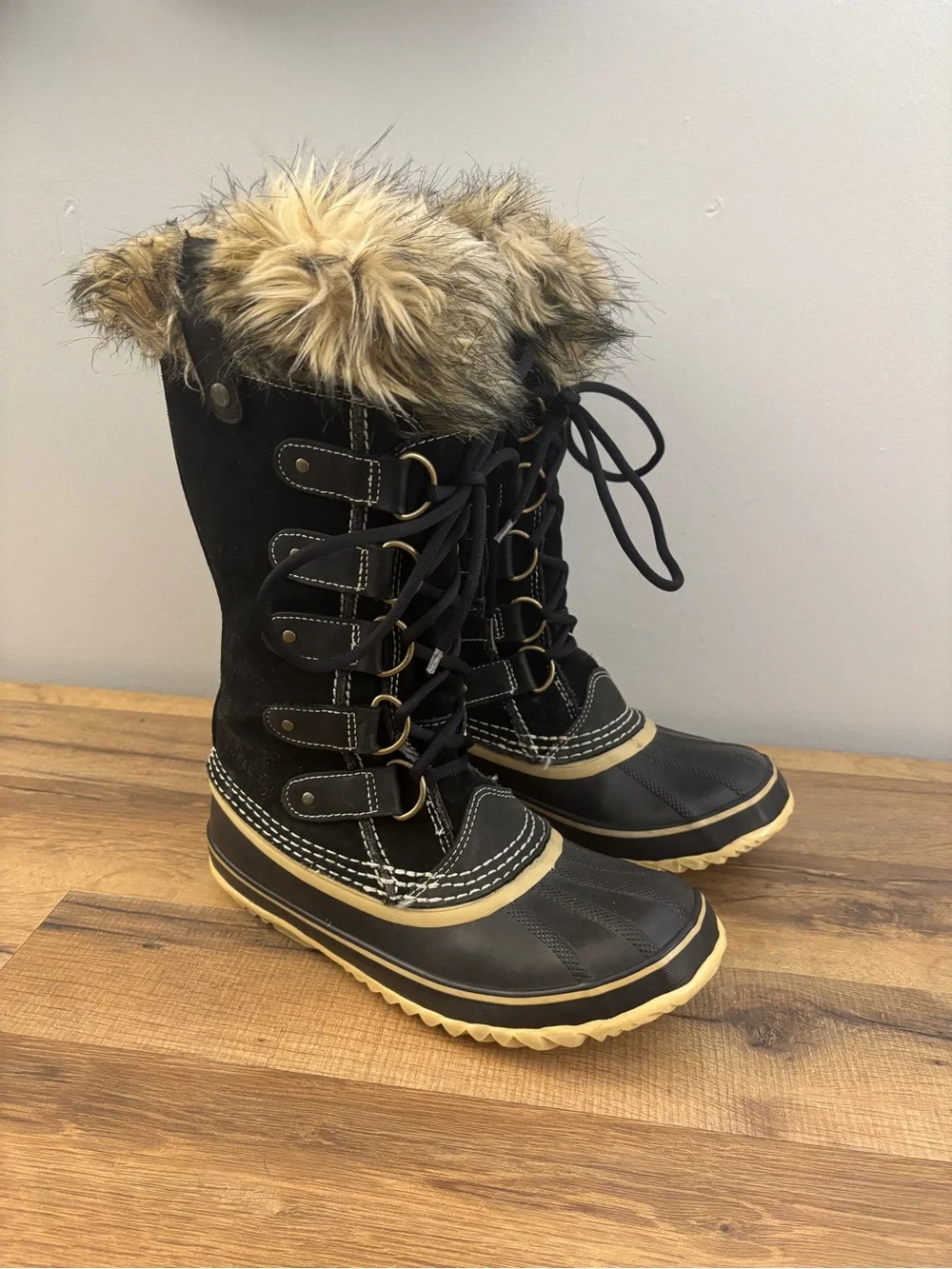 Sorel Joan of Arctic Insulated Winter Snow Boots Black